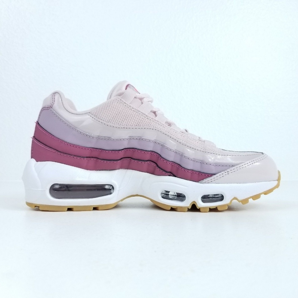 NIKE Air Max 95 OG Womens Shoes - Picture 5 of 8